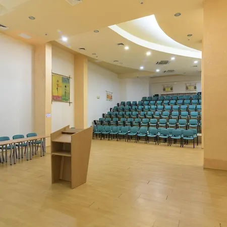 Atlas מלון 4*